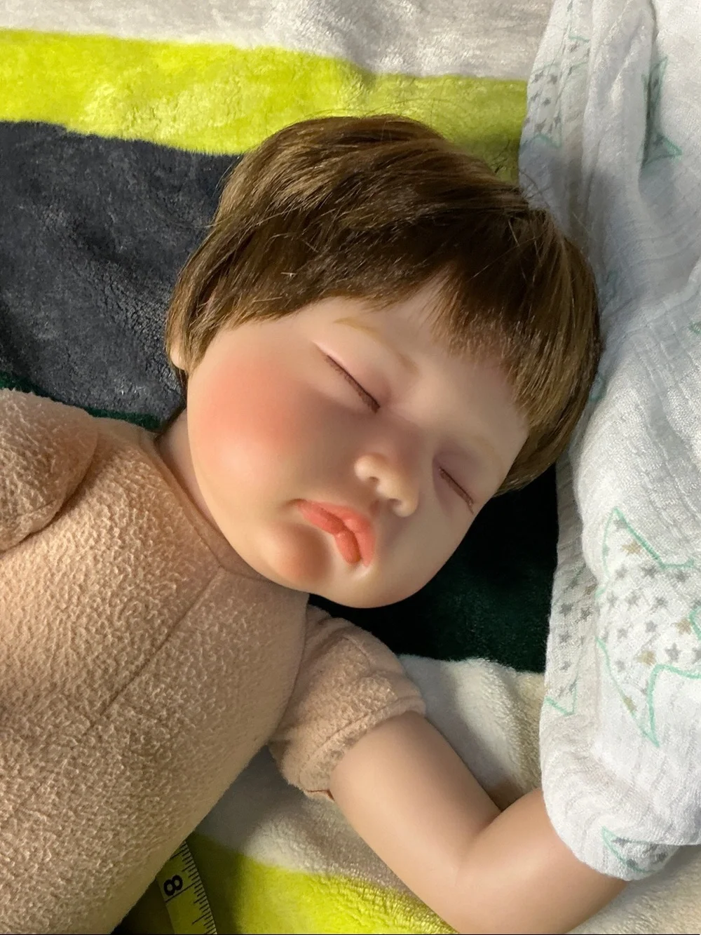 Dongguan Mikaiqi Wanju Reborn Sleepy Baby Doll - Blue Camo Pants 18in